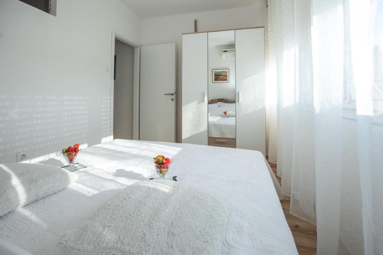 Apartament Andrija & Luce *